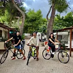 Xenicamp & *