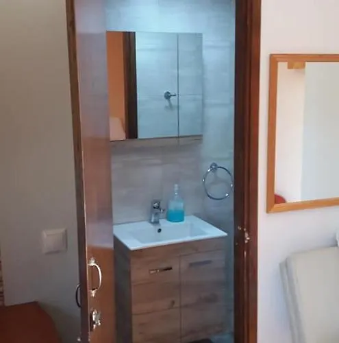 Camping Xenicamp & Tolón